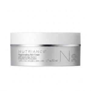 Drėkinamasis veido kremas Rejuvenating Rich Cream (visiems odos tipams)